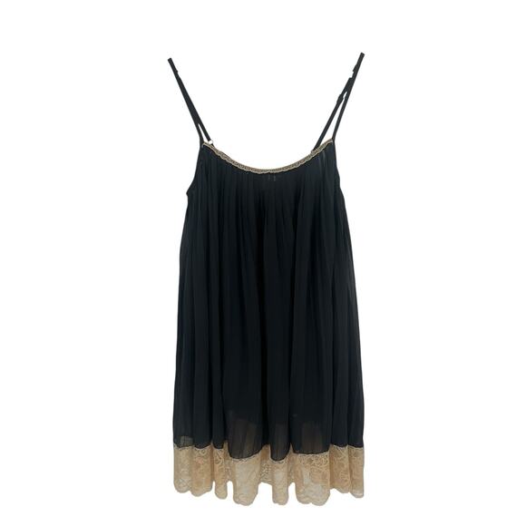 Victorias Secret Baby Doll Black Accordion Pleat Chemise Nightgown M/L - Picture 1 of 4